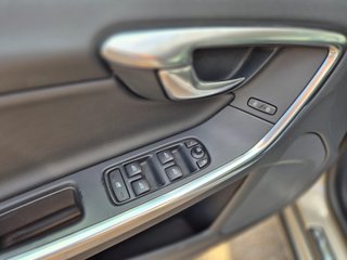 Volvo S60 2014 D4 181 cv 148 000km