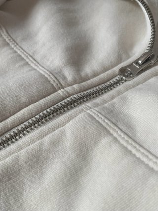 Chaqueta Blanca Cropped con Cremallera S