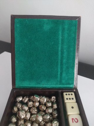 Juego de Dados y amarracos