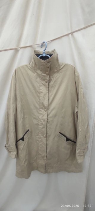 Gabardina Beige