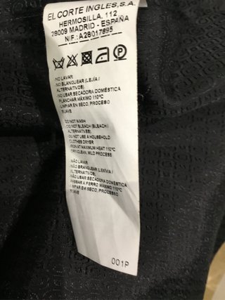 Abrigo de paño negro