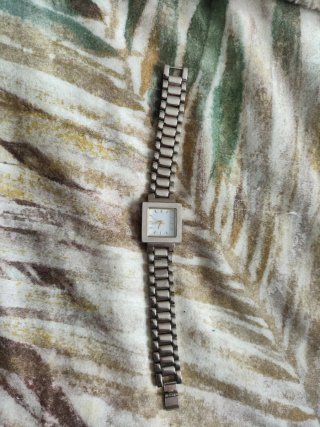 Reloj Mujer Plata y Blanco