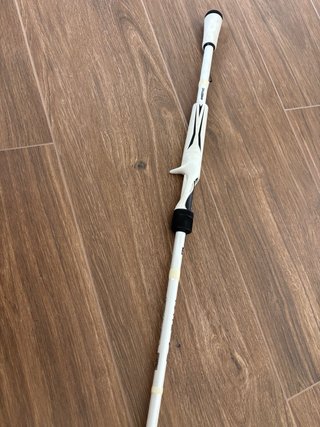 13 Fishing Fate V3 casting