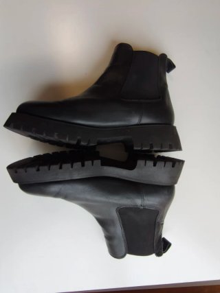 Botines Chelsea de Piel Negros Talla 40