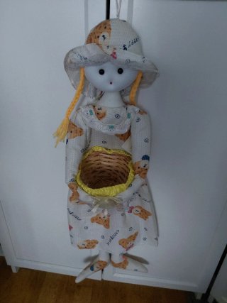 Muñeca de trapo decorativa