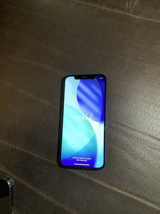 iPhone 12 Azul de 128 GB, en perfecto estado.