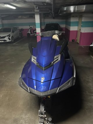 Moto de agua YAMAHA FX svho 285cv