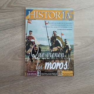 Lote de 4 revistas de divulgación histórica