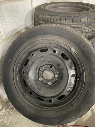 Juego de 4 llantas con neumatico. Grupo Vag