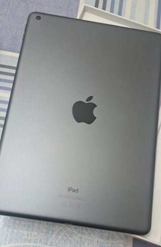 iPad Apple  (8th Generation) Wi-Fi 32GB