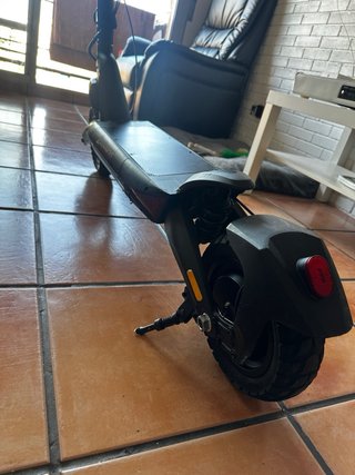 Patinete Eléctrico ZCOUGAR Negro