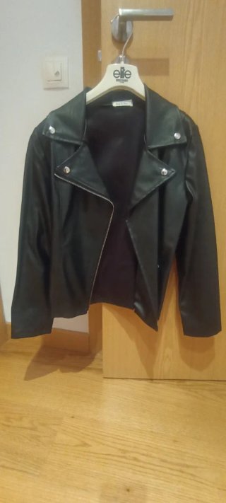 Cazadora Negra Estilo Biker
