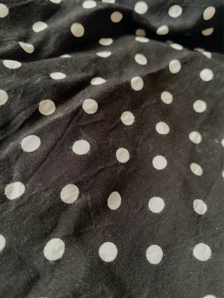 Pantalón Negro de Lunares Pierna Ancha Talla M