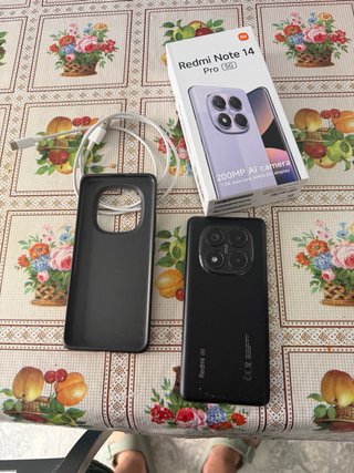 Xiaomi Redmi Note 14 Pro 5G (256 GB / 8 GB RAM) –