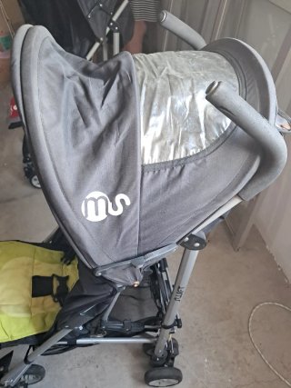Carro de bebé plegable