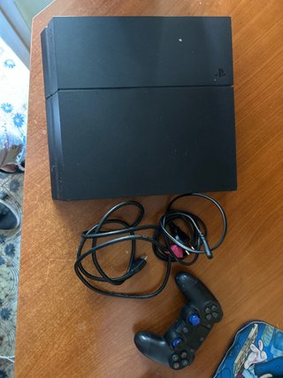 PS4 (PlayStation 4) Nera