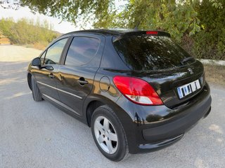 Peugeot 207+ 1.4HDi 68cv 2014