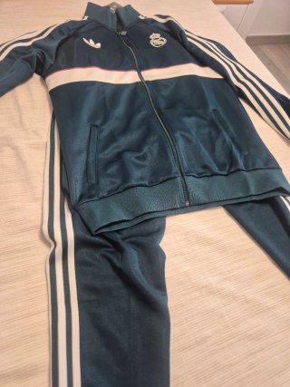 Chándal Real Madrid Adidas Talla XL Verde