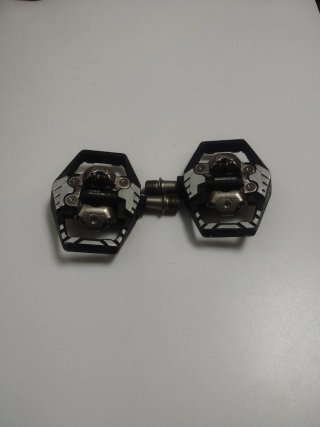 Pedales Shimano PD-M8120