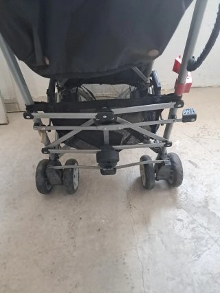 Carro de bebé plegable
