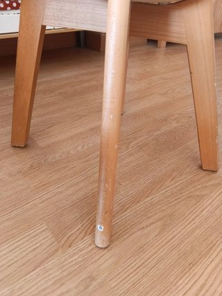 2 Sillas Blancas para Niños