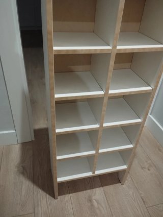 Mueble para CDs de madera