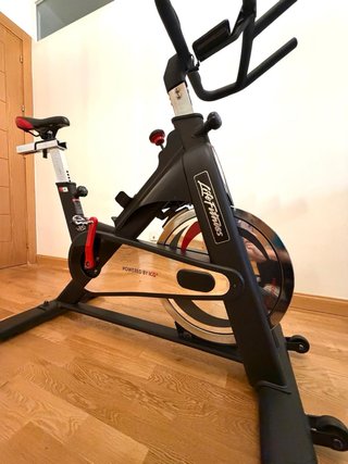 Bicicleta de Spinning Life Fitness IC1