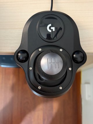 Volante Logitech G29 con pedales y palanca PC/PS5