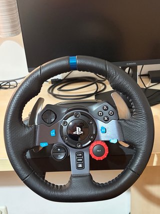 Volante Logitech G29 con pedales y palanca PC/PS5