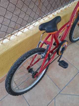 Bicicleta Infantil Roja
