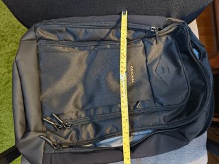Mochila Quechua 23-25L Negra 3 Compartimentos