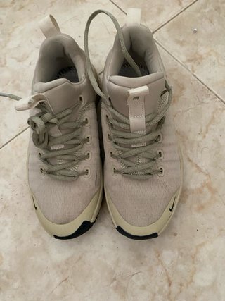 Zapatillas Nike Beige