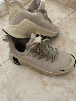 Zapatillas Nike Beige