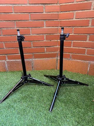 Kit 2 Focos LED Neewer CN-160 + pies de estudio