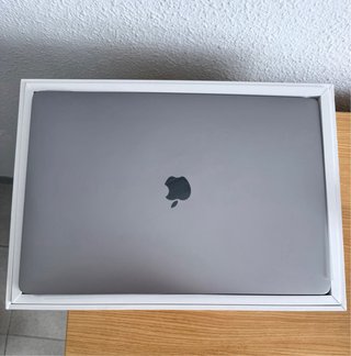 MacBook Pro 16 i9 2019 1TB SSD 16GB RAM como nuevo