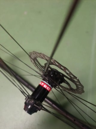 Rueda Delantera Carbono Tubular