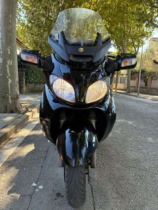 Suzuki Burgman 650 2009 negro