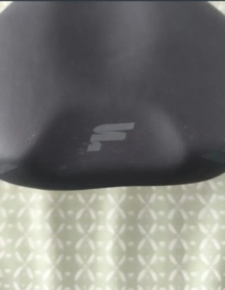 Pack Ciclismo: Casco Rockrider + Sillín Focus