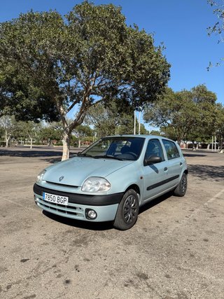 Renault Clio 2001