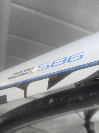 Bicicleta carretera carbono LOOK