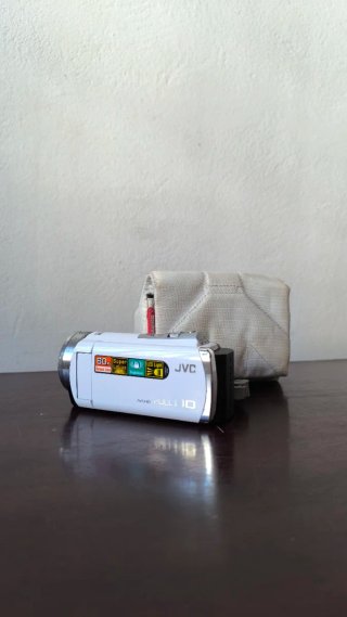 Videocámara JVC GZ-E305WE Full HD Blanca