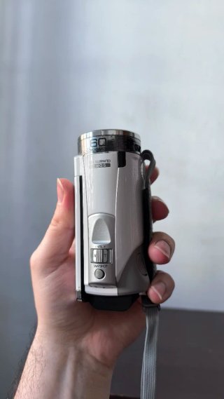 Videocámara JVC GZ-E305WE Full HD Blanca