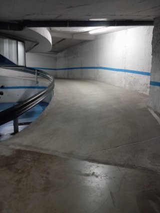 Parking moto C. Josep Gaspà Sant Feliu Llob.