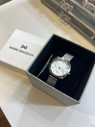 Reloj Mark Maddox nuevo