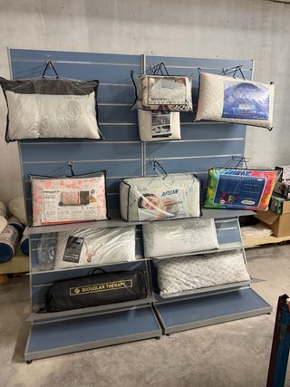 Estanterías metálicas azules, 2 unidades completas