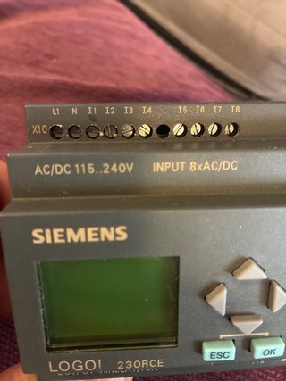 PLC Siemens LOGO! 230 RCE