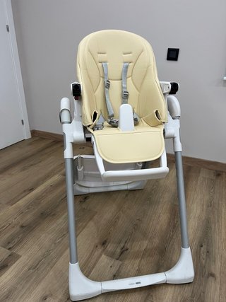 Trona Peg Perego Prima Pappa Zero3 reclinable