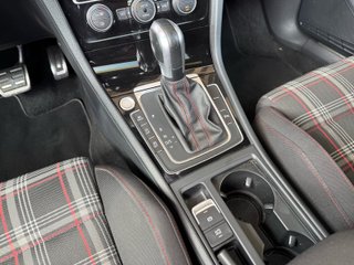 Volkswagen Golf Volkswagen Golf GTI Performance 2.0 TSI 180kW(245CV) DSG