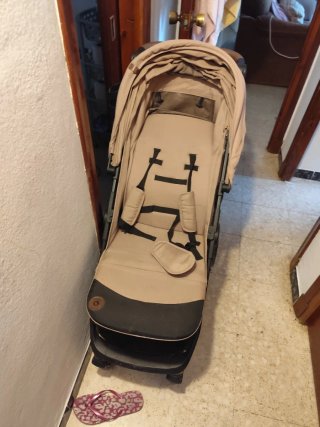 Carro de bebé plegable