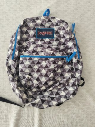 Mochila Jansport Estampada Gris y Blanca
